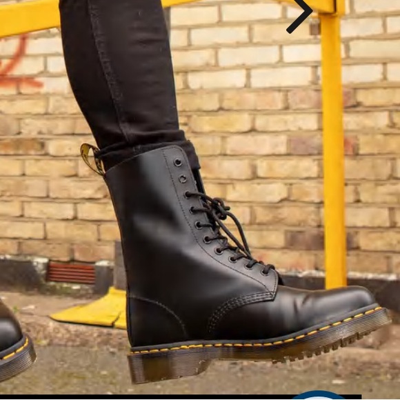 Doc Martens 1490 leather mid calf boots - Picture 2 of 11